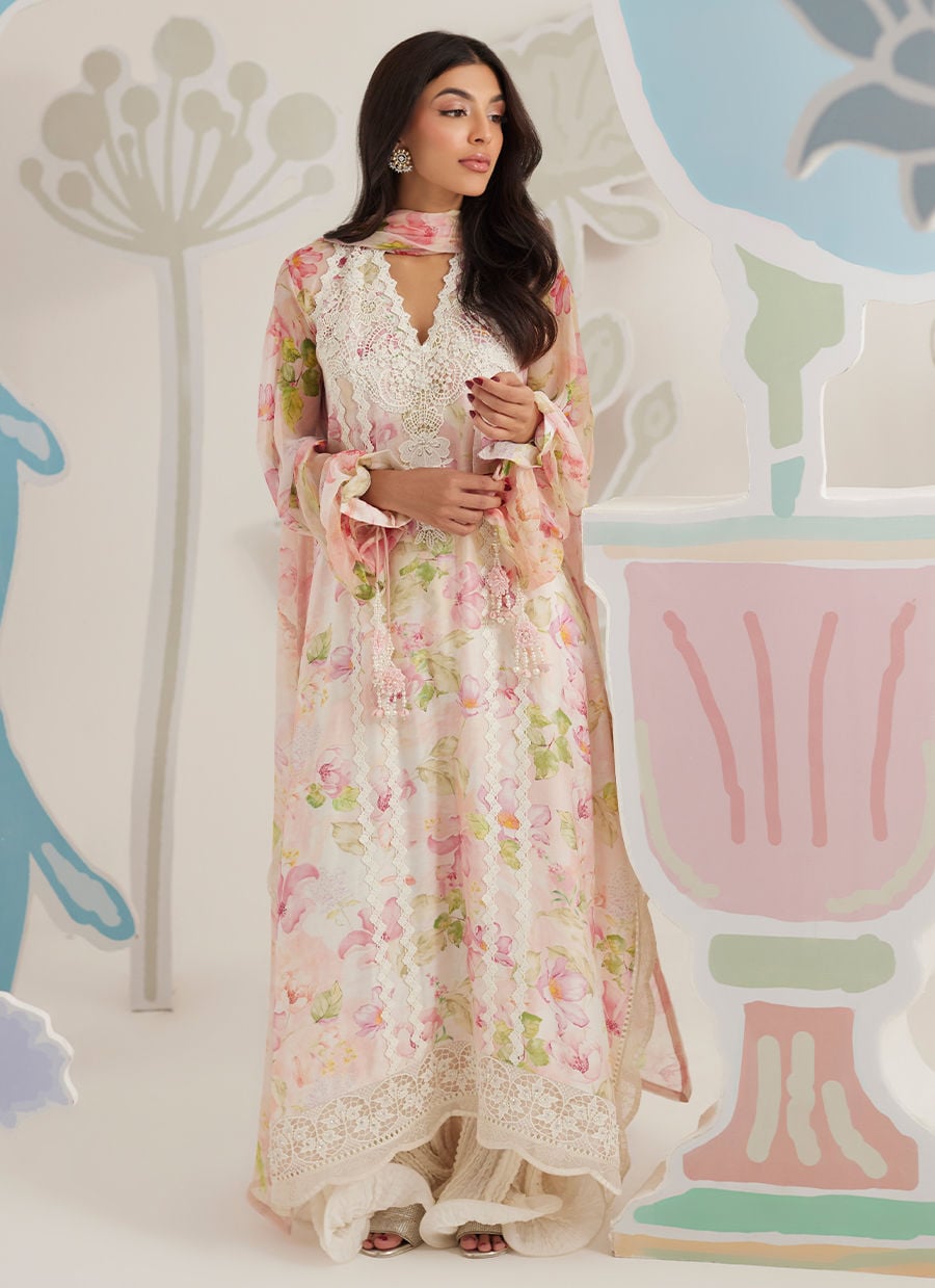 03-Piece Printed Lawn Suit With Chiffon Dupatta | Ready To Wear