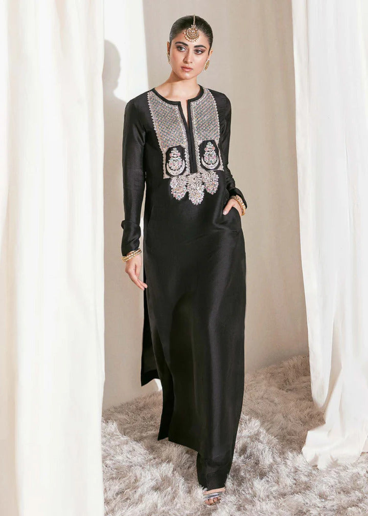 Dressing Designer 03-Piece Black Suit