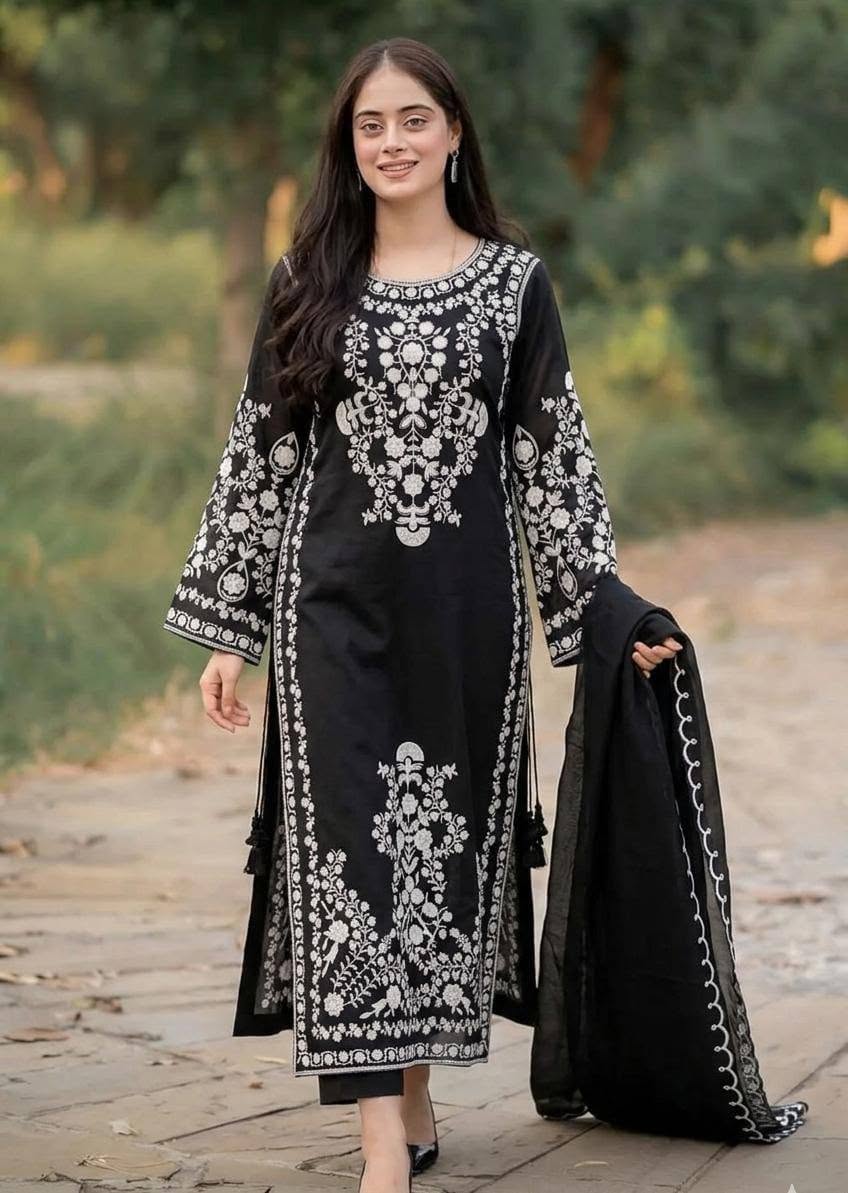 Winter Dhanak 3-Piece Embroidered Suit – Ready to Wear