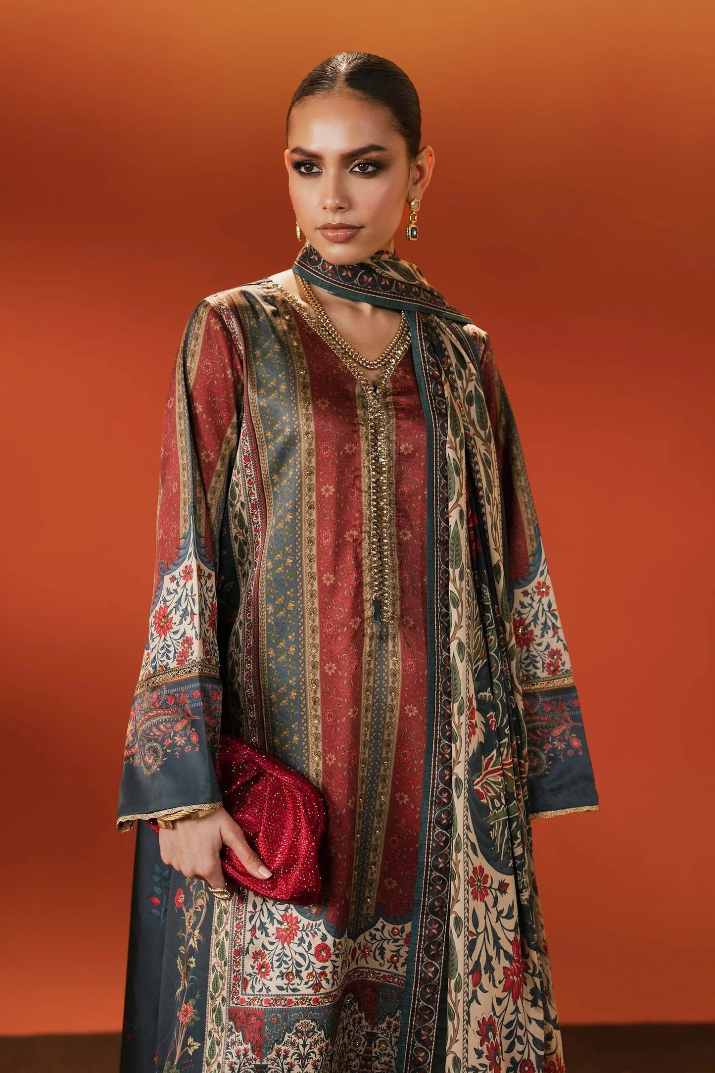 03-Piece Printed Lawn Suit With Chiffon Dupatta | Ready To Wear