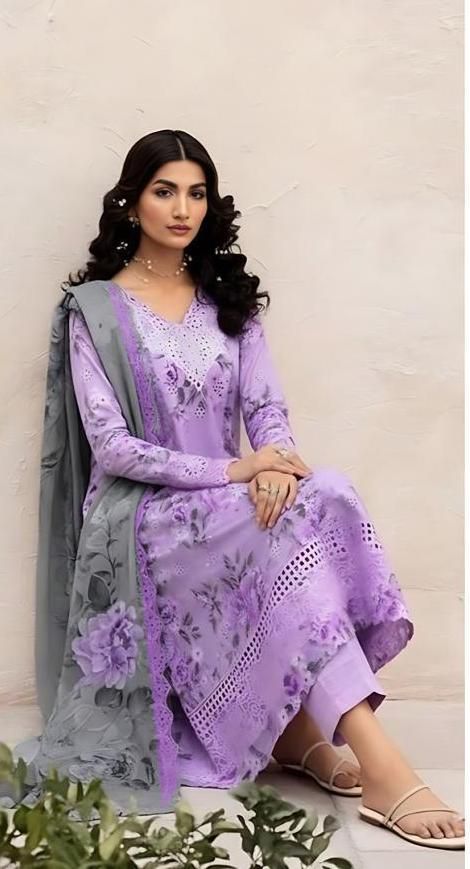03-Piece Printed Lawn Suit - Ready To Wear