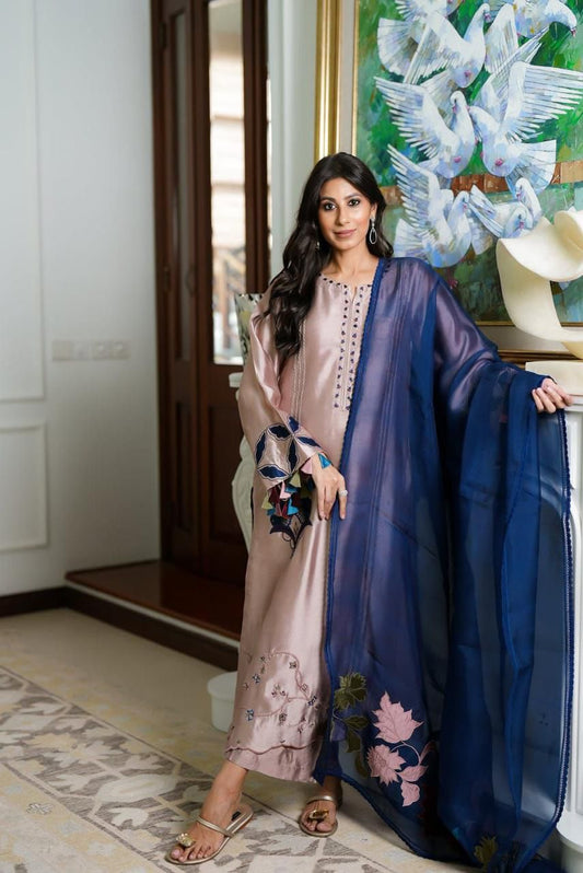 03-Piece Embroidered Lawn Suit With Chiffon Dupatta | Ready To Wear