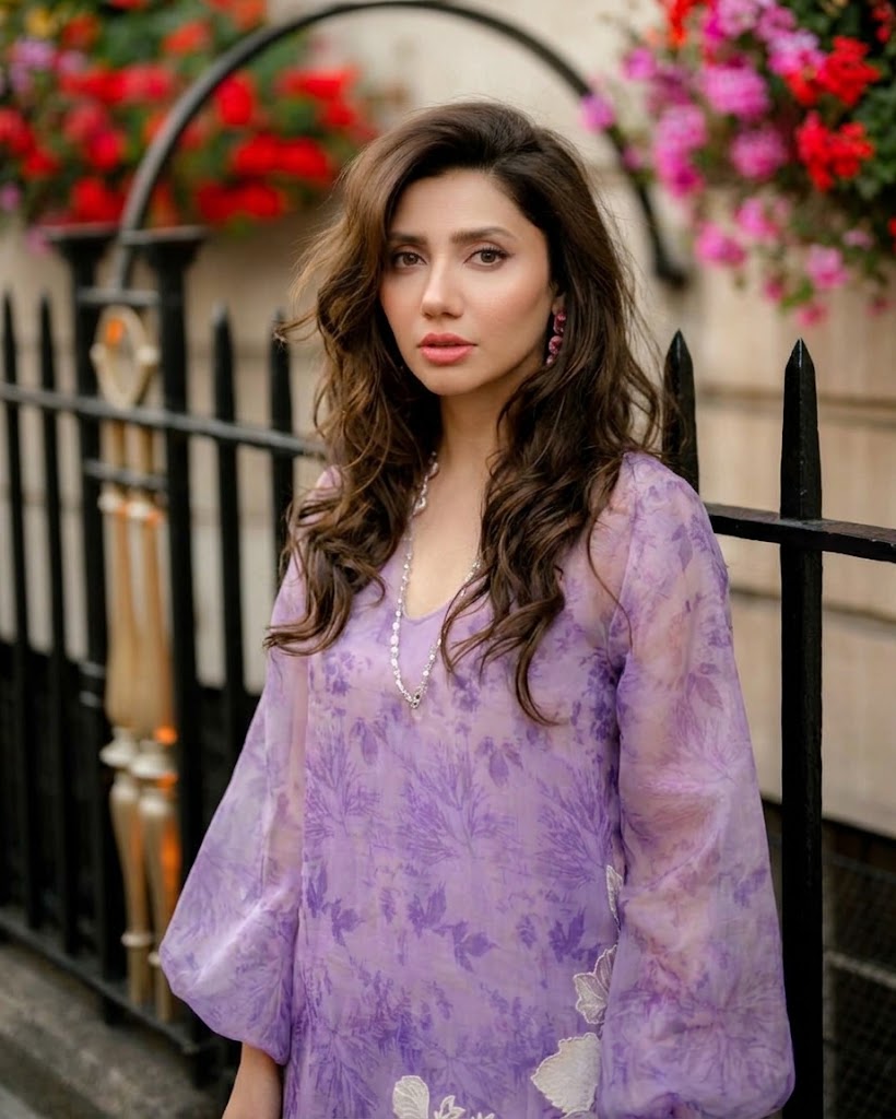 03 Piece Luxury Embroidered Sheesha Silk Suit - Ready To Wear