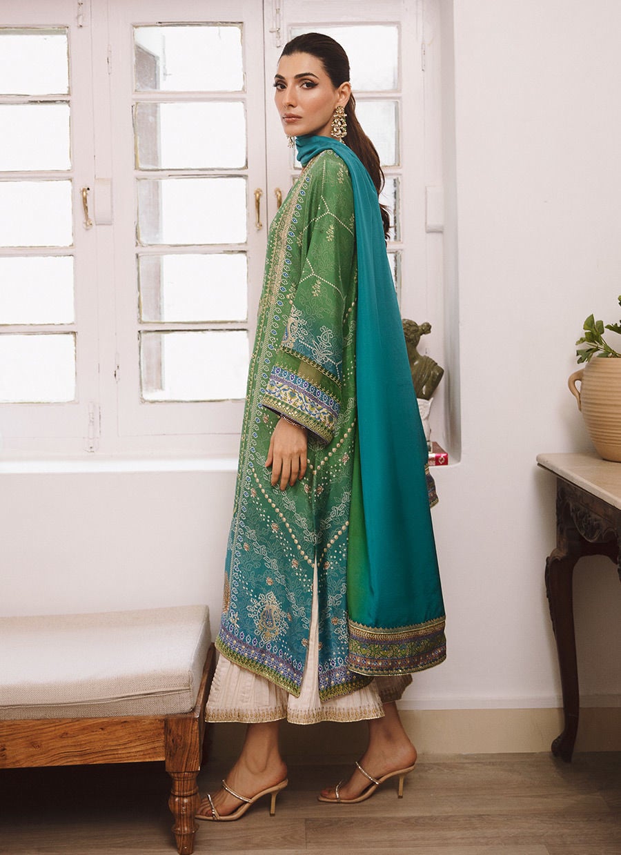 03-Piece Printed Lawn Suit | Ready To Wear