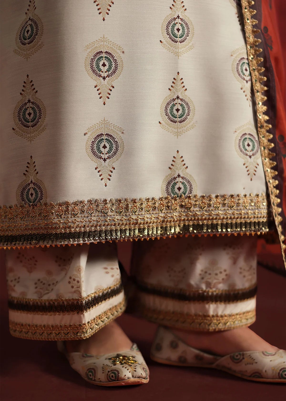03-Piece Printed Lawn Suit With Embroidery | Ready To Wear