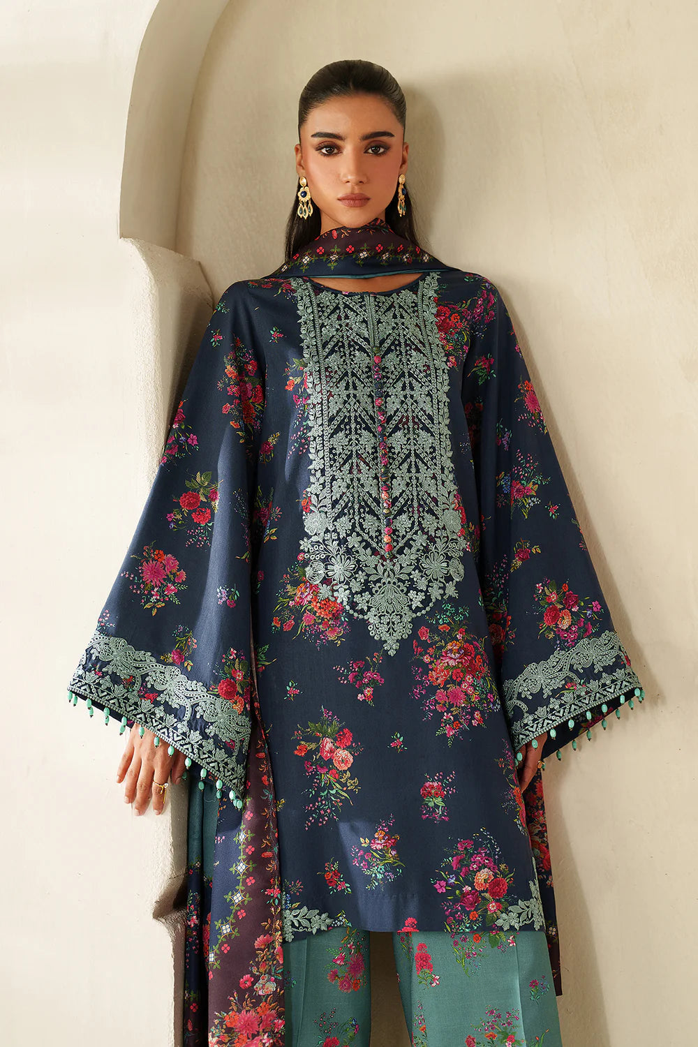 3Pcs Embroidered Lawn Suit Ready To Wear