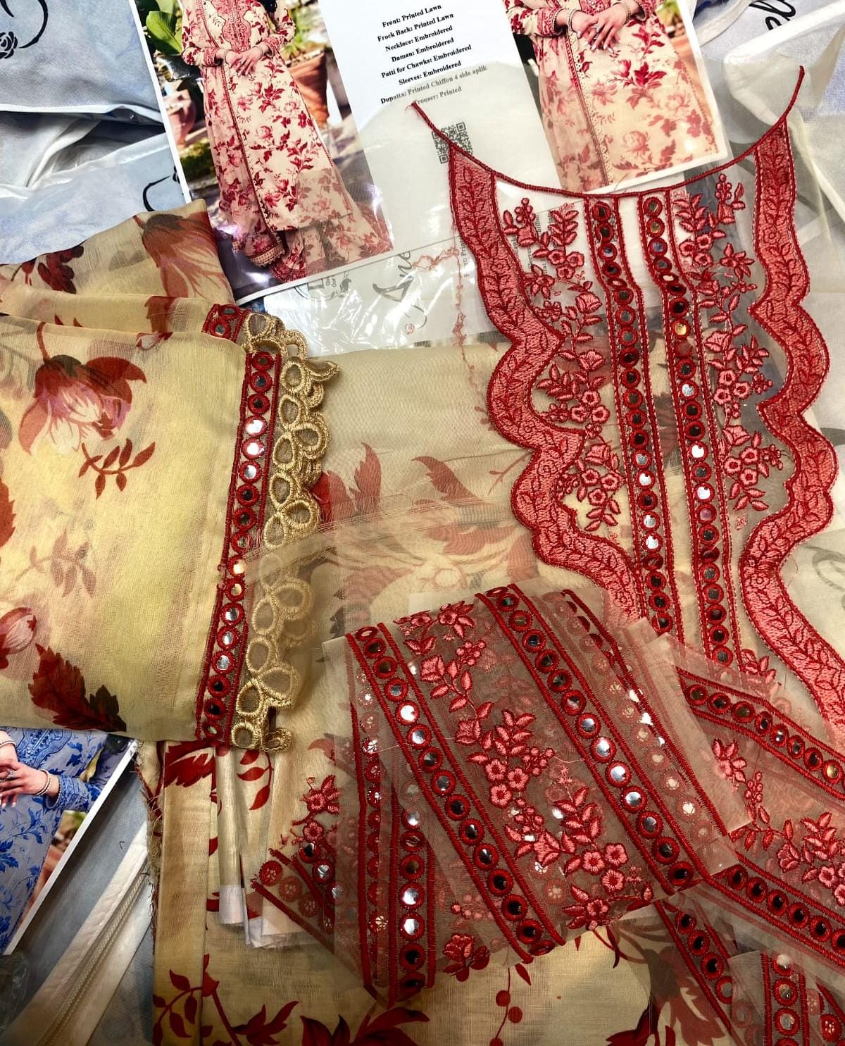 3 Piece - Embroidered Lawn Suit