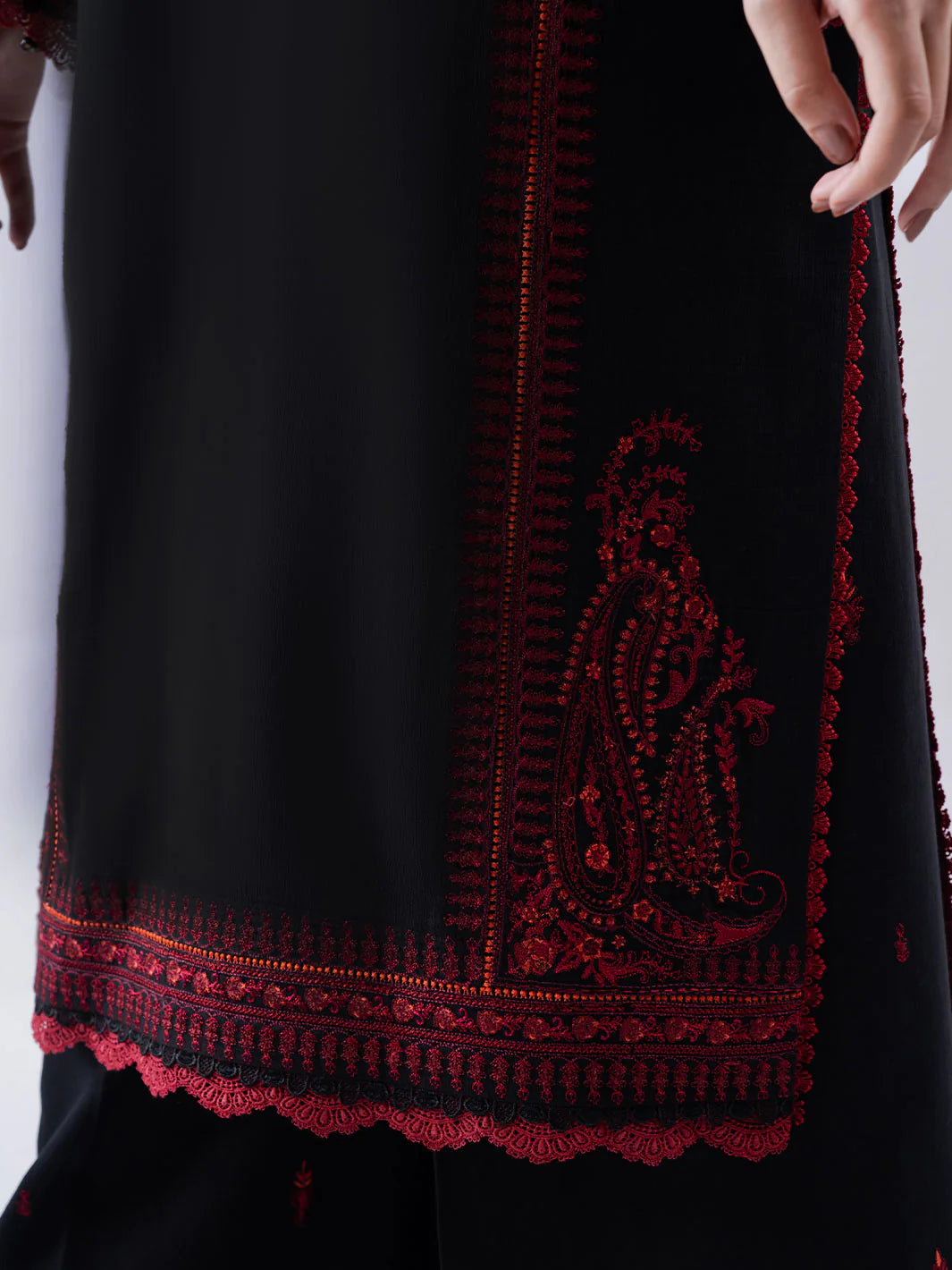 03-Piece Lawn Suit With Embroidery - Ready To Wear