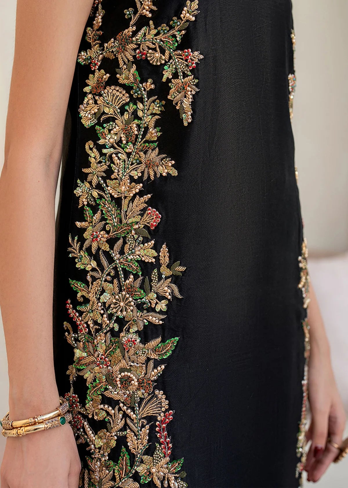 03-Piece Tissue Silk With Hand Embroidery - Ready To Wear