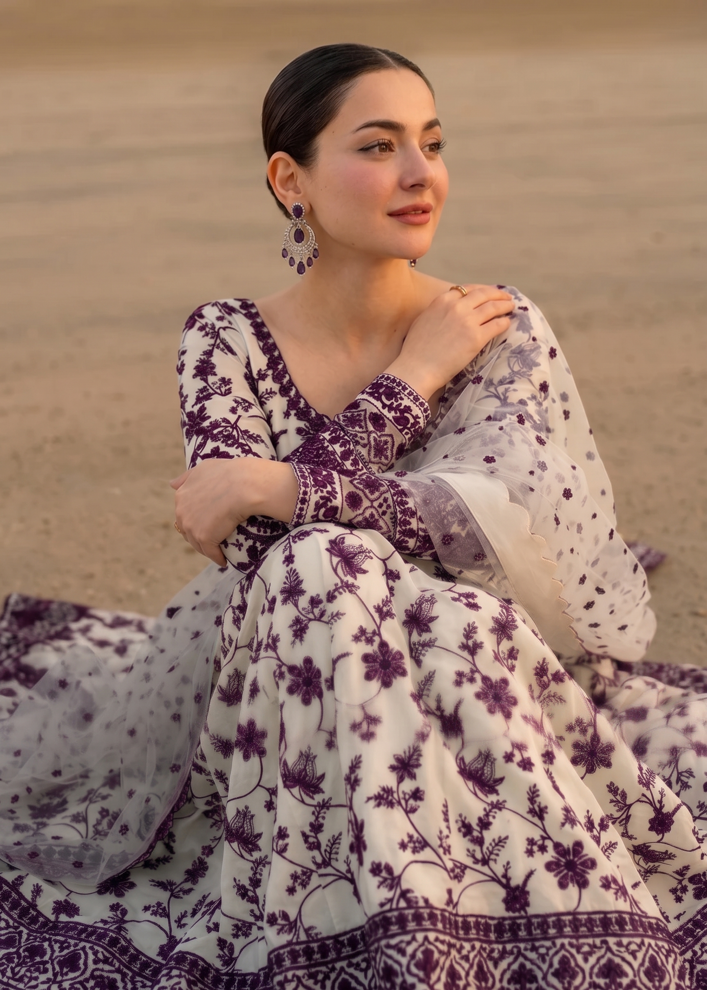 03-Piece Lawn Suit ( Maxi Style ) - Ready To Wear