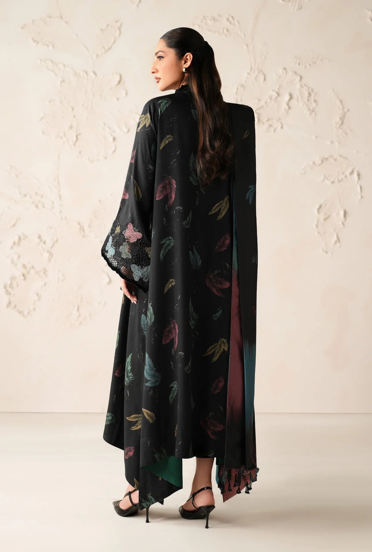 03-Piece Printed Lawn Suit With Chiffon Dupatta | Ready To Wear