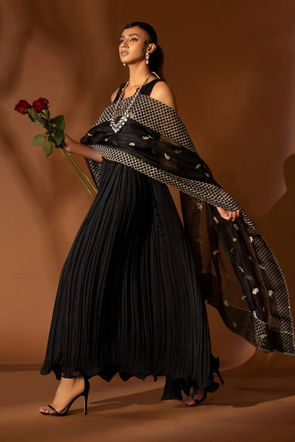 Elegant Black Silk Outfit for Festive Events