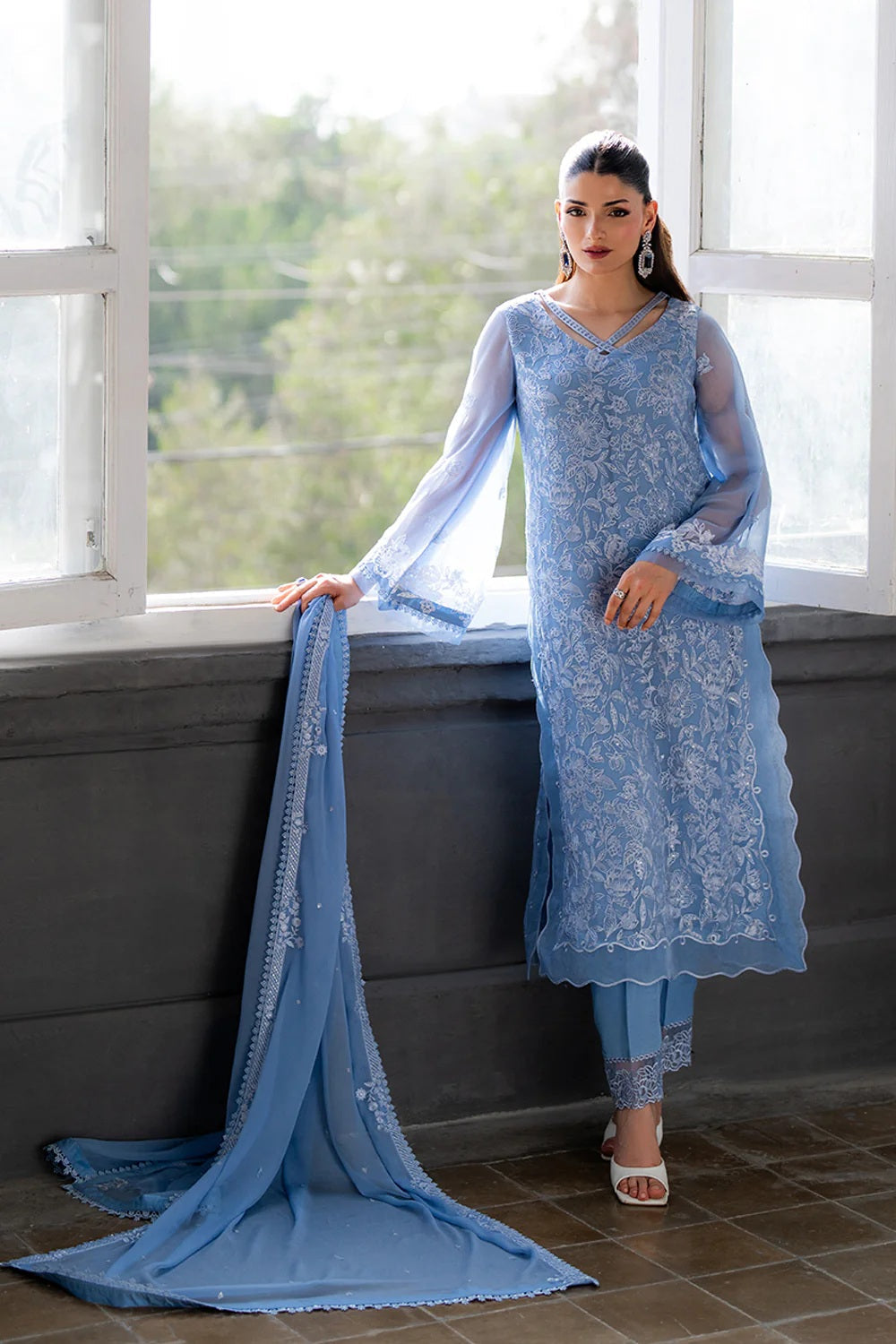 3Pcs Embroidered Chiffon Suit With Malai Crape Trouser Ready To Wear