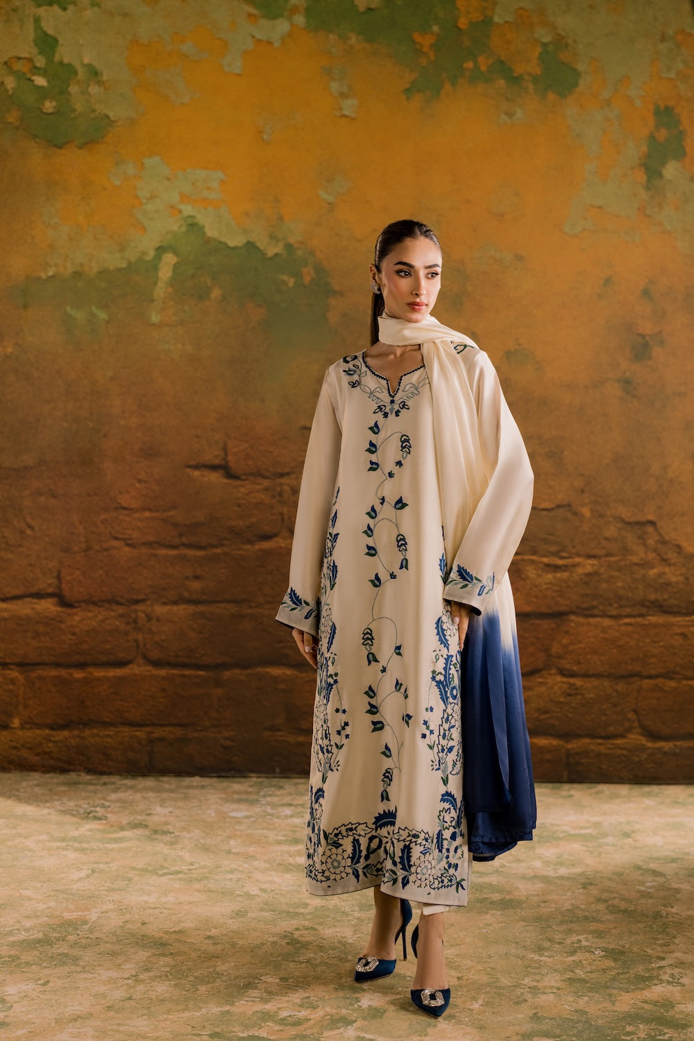 03-Piece Heavy Embroidered Lawn Suit Ready To Wear