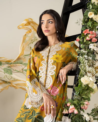 3 Piece Stitched Lawn Suit - Ready To Wear