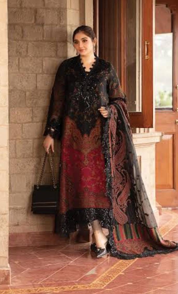 3 Piece Stitched Lawn Suit - Ready To Wear