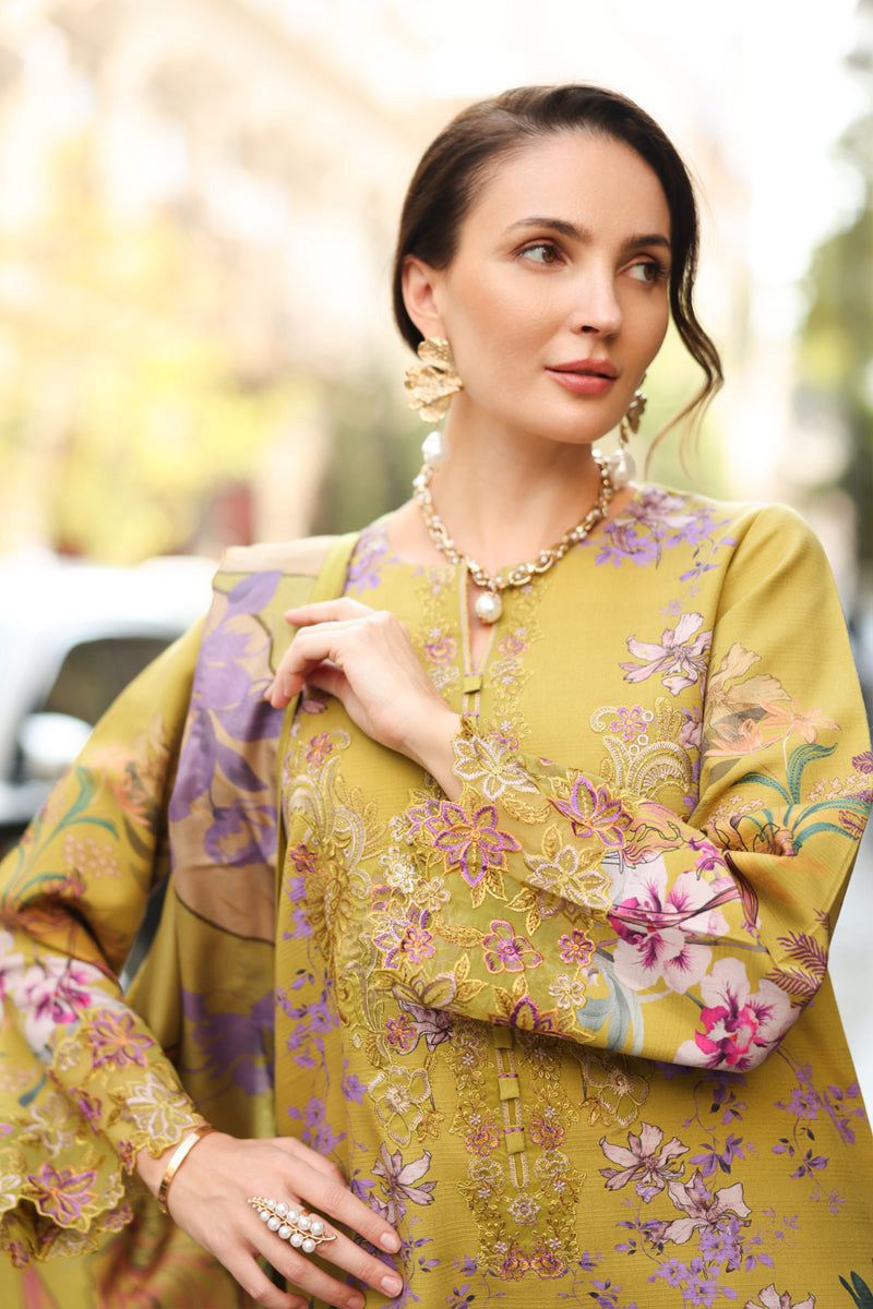 03-Piece Embroidered Lawn Suit With Digital Printed Dupatta