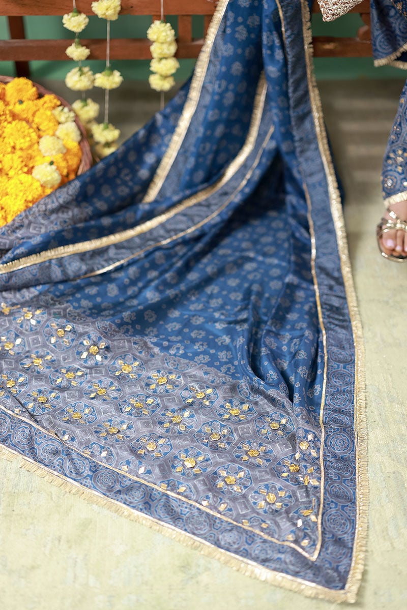 03-Piece Lawn Suit With Embroidery - Ready To Wear