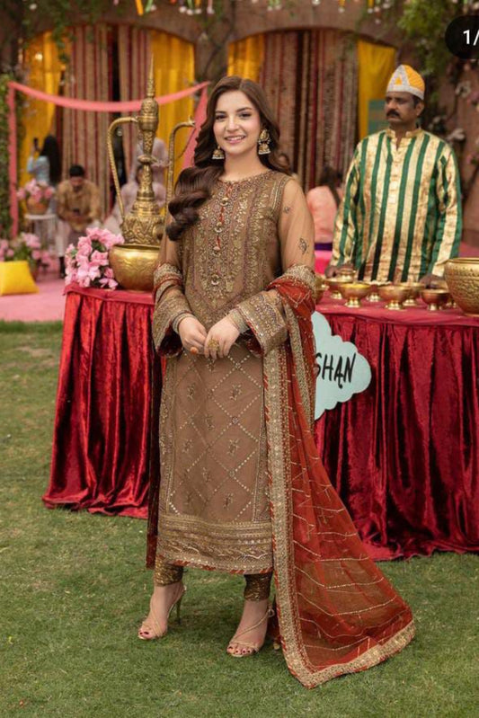 03-Piece Crinkle Chiffon Suit With Crinkle Chiffon Dupatta | Ready To Wear