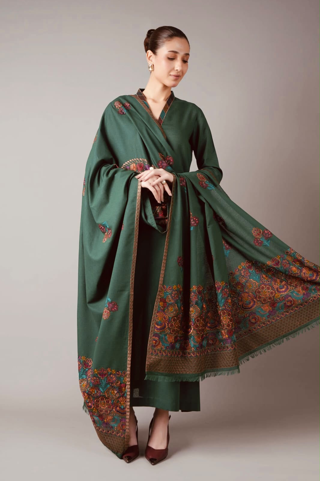 03-Piece Embroidered Dhank Suit - Ready To Wear