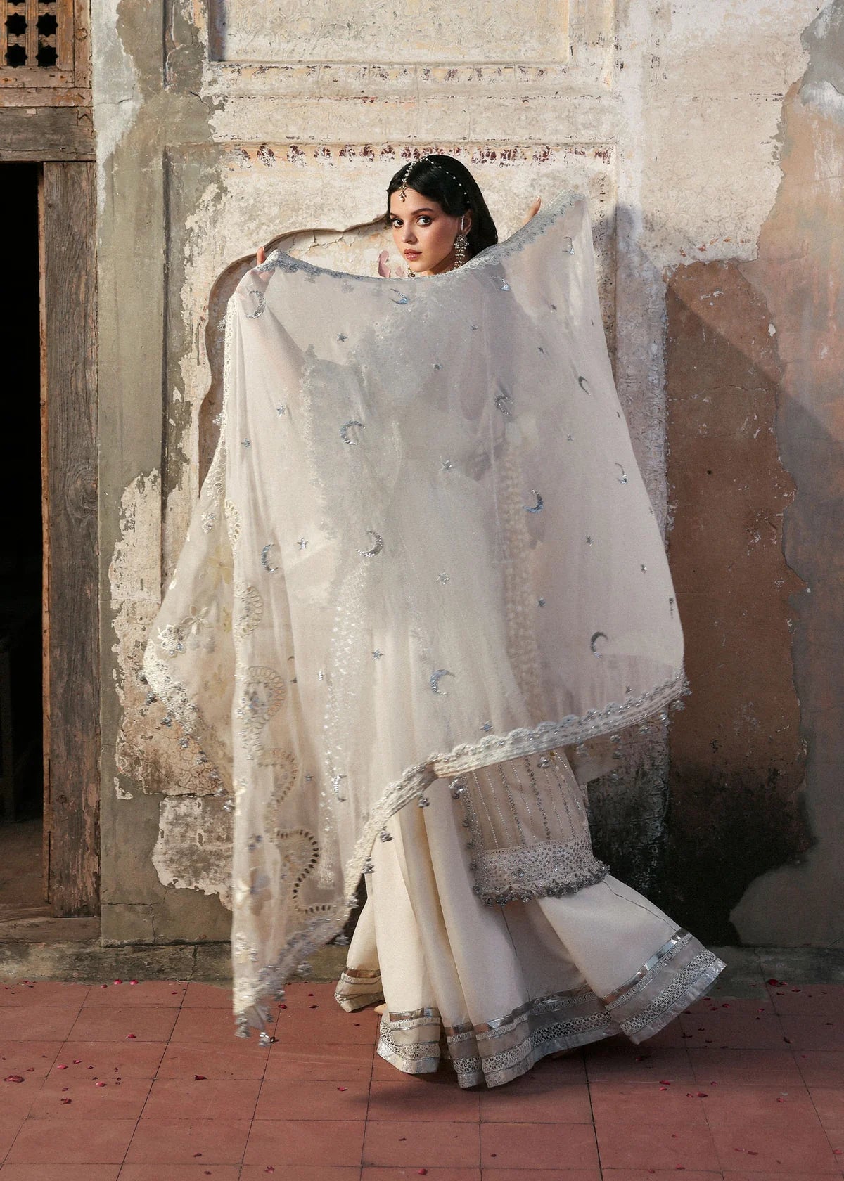 03-Piece Heavy Embroidered Organza With Chiffon Dupatta - Ready T0 Wear
